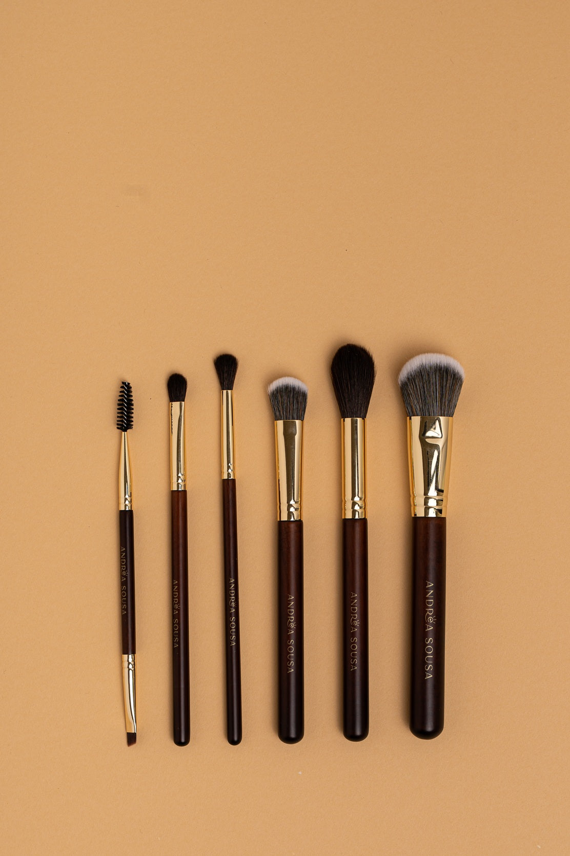 Kit Essentials Mocha Mousse Edition
